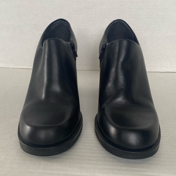 Womens BAKERS Embassy ll Black Leather Chunky Ankle Booties Size 7.5 - Picture 2 of 15